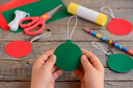 Kerstcadeaus inpakken met ALDI