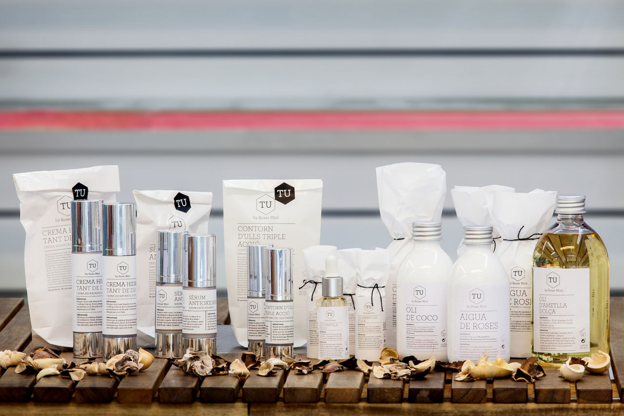 0001d-1752 TU COSMETICS-FARMACIA MIRO.jpg