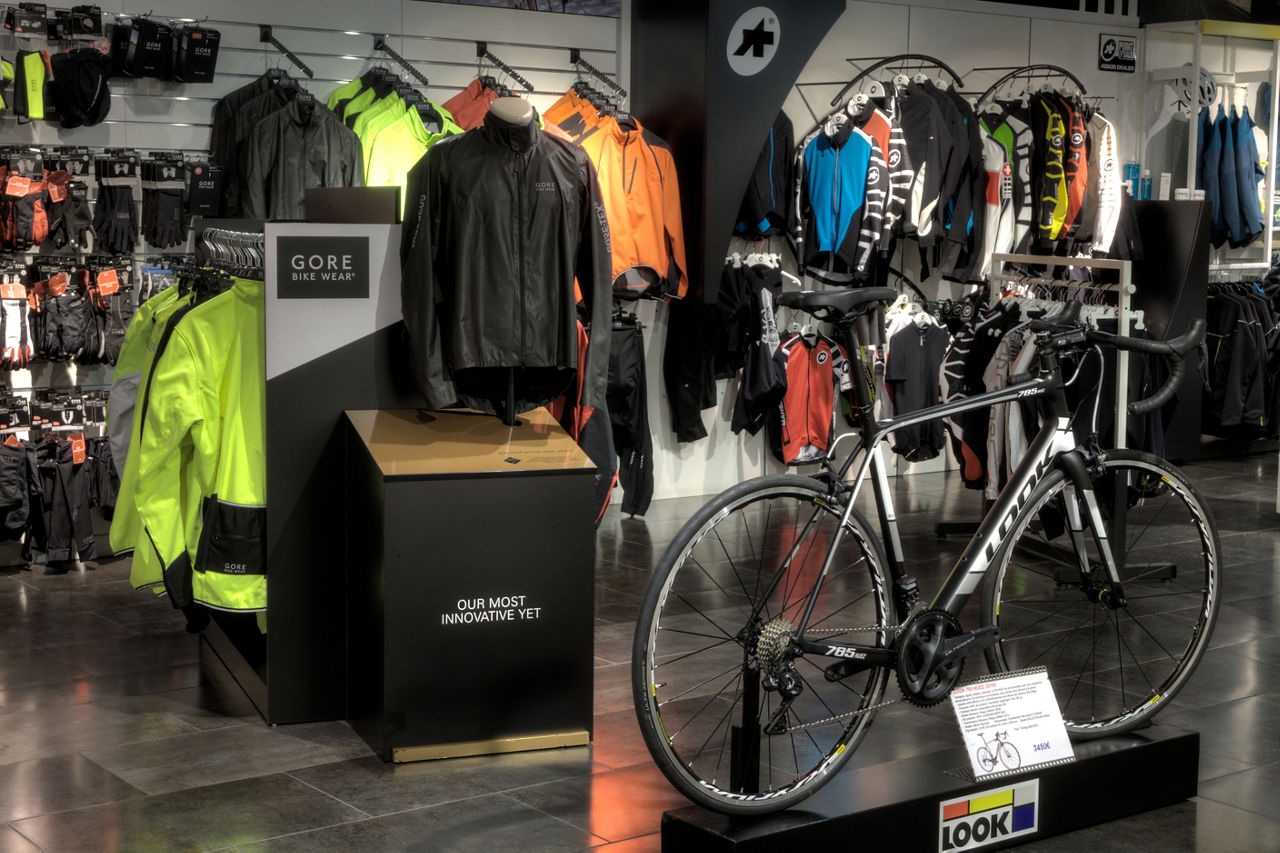 /content/dam/visitandorra/ca/assets/images/què-fer/compres/shopping/0015d-1760 JORMA BIKES.jpg