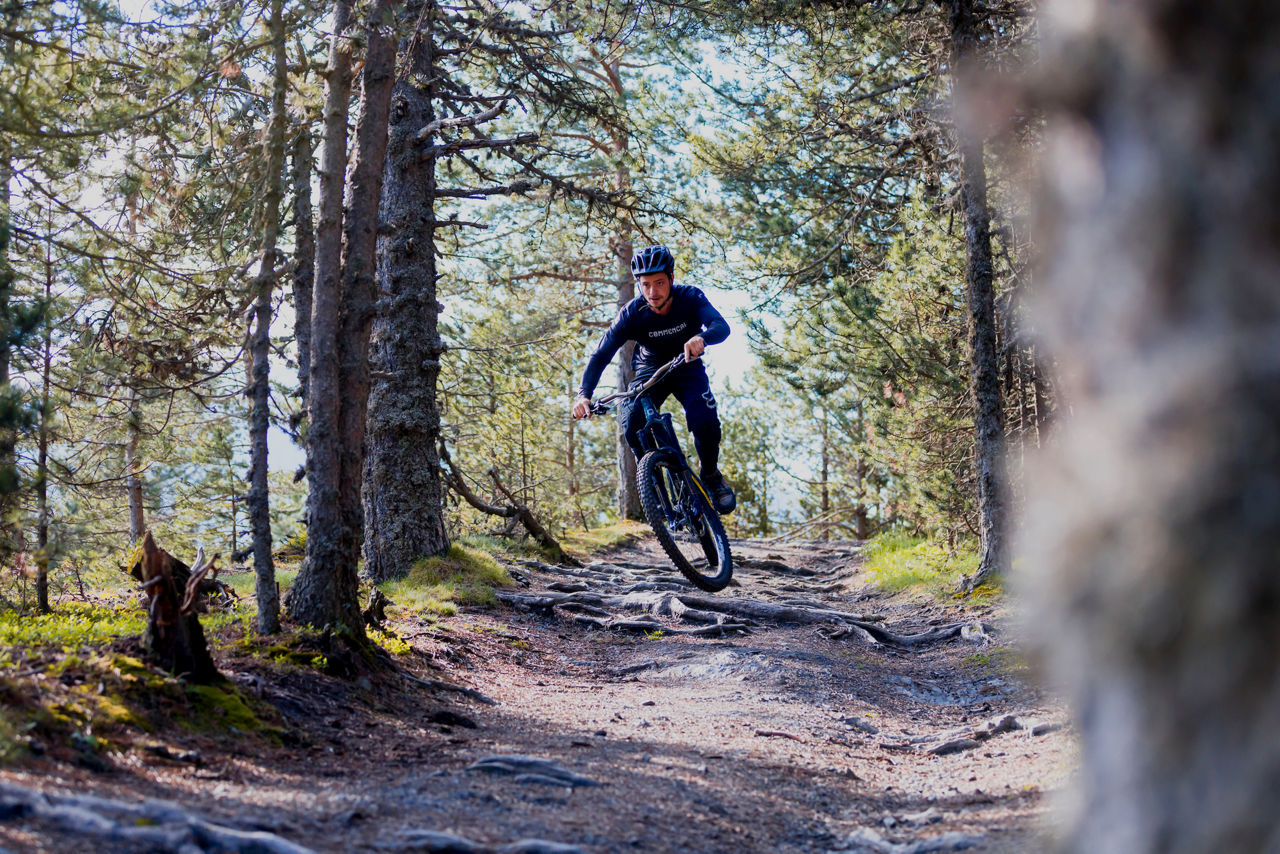 /content/dam/visitandorra/ca/assets/images/què-fer/natura/experiencies-per-sortir-de-la-normalitat/0306210913_BIKES Andorra (Qucut)__MG_7487.jpg