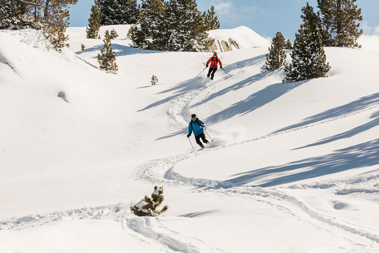 /content/dam/visitandorra/ca/assets/images/què-fer/natura/andorra-sports-training-country/entrenar-amb-neu-a-andorra/046_Skimo_AT_2023.jpg