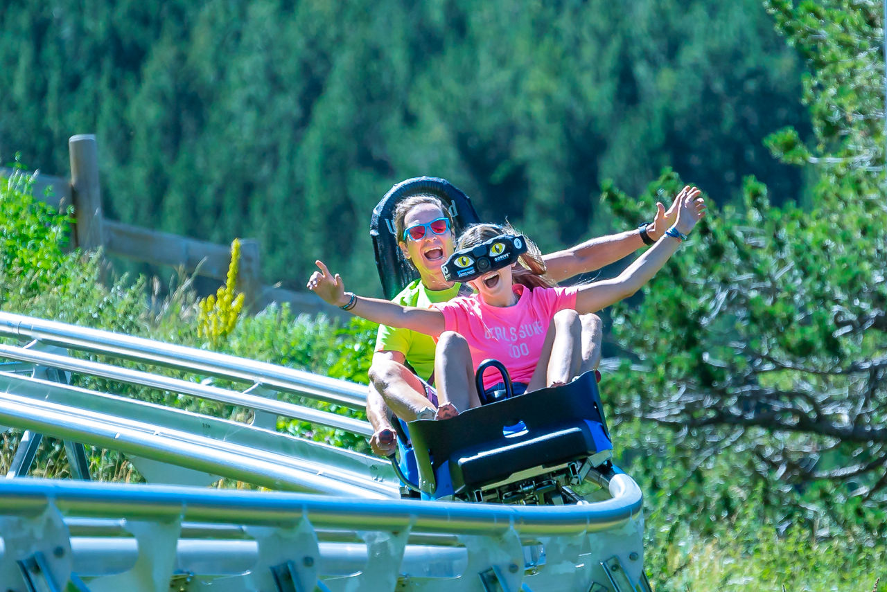 /content/dam/visitandorra/ca/assets/images/experiencies/familia/escapada-a-andorra-amb-nens/05082020-05082020-Canillo_Verano_MAgic Gliss_3DExperience_Emilio-113dExperience_Magic Gliss_Mont Magic_Canillo-3.jpg