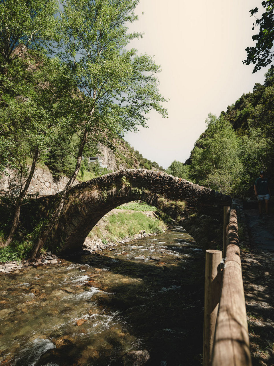 1000x1333-pont-de-sant-antoni3.jpg