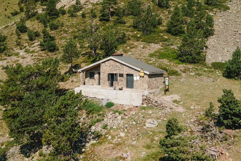 1000x667-refugi-de-les-fonts1.jpg