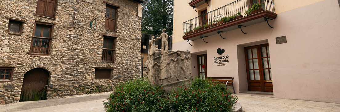 /content/dam/visitandorra/ca/assets/images/coneix-andorra/explora-andorra/1104X364_alv-centre-historic.jpg