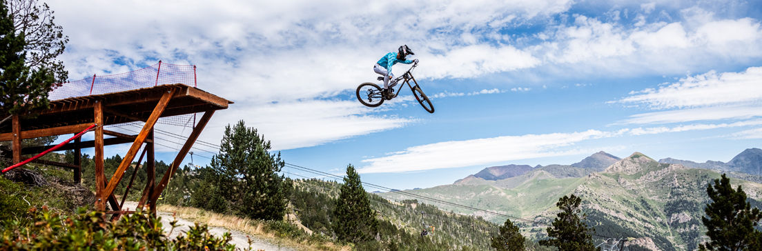 /content/dam/visitandorra/ca/assets/images/coneix-andorra/explora-andorra/1104X364_bike-park.jpg