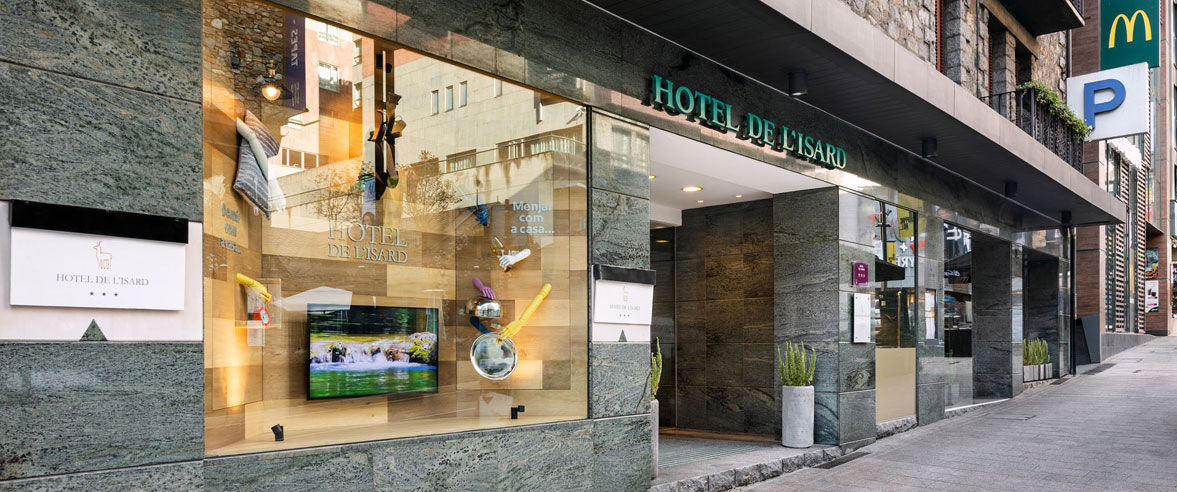 1177x492-hotel-hdelisard-2.jpg