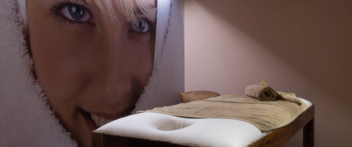 1177x492-hotelbringue-massatgedescontracturant.jpg