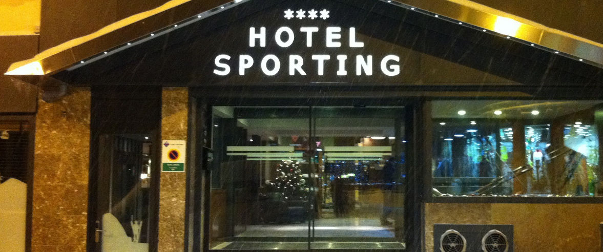 1177x492-hotelsporting-1.jpg