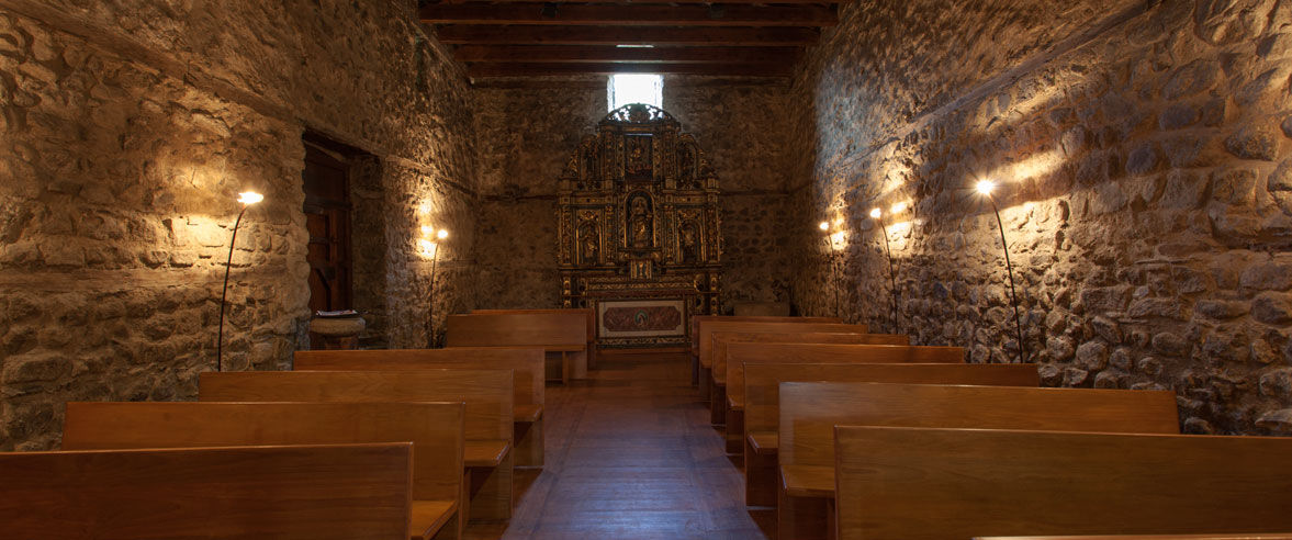 1177x492-interior-esglesia-st-coloma.jpg