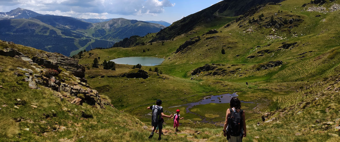 1177x492-ruta-de-senderisme-estany-de-querol-i-salamandres1.jpg