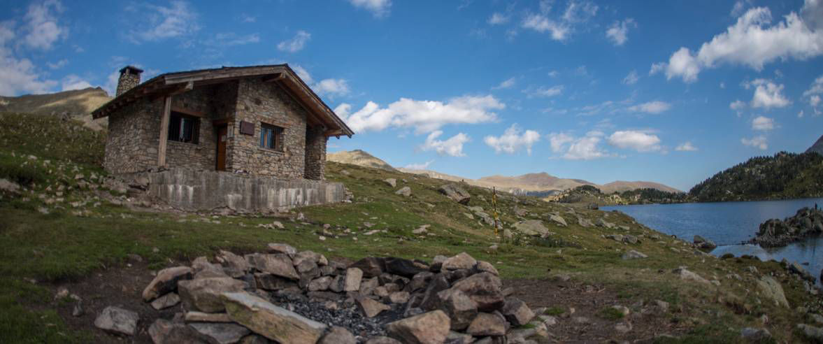 1177x492-ruta-de-senderisme-refugi-i-estanys-de-montmalus.jpg