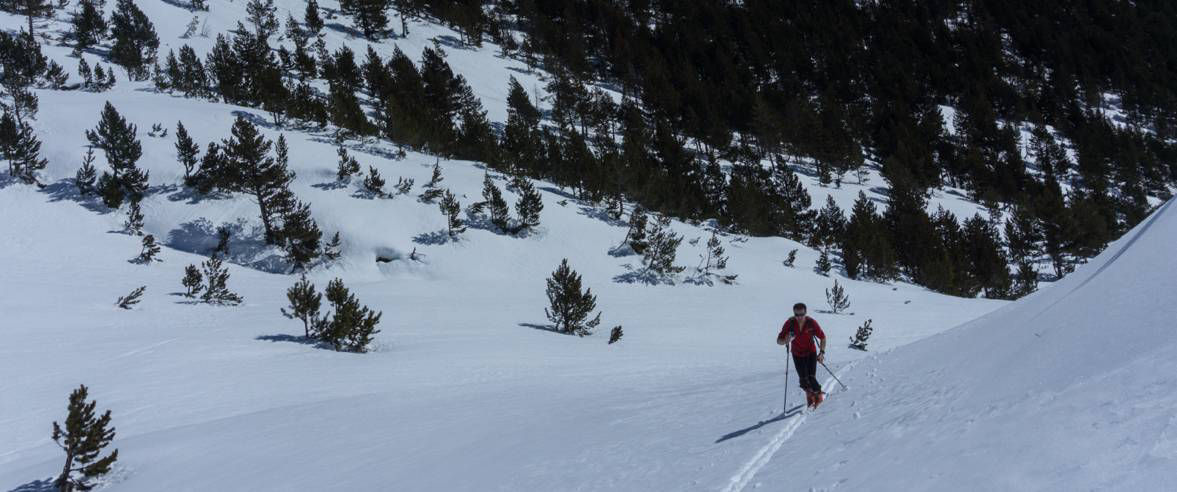 1177x492-skimo-refugi-del-pla-de-l-estany.jpg