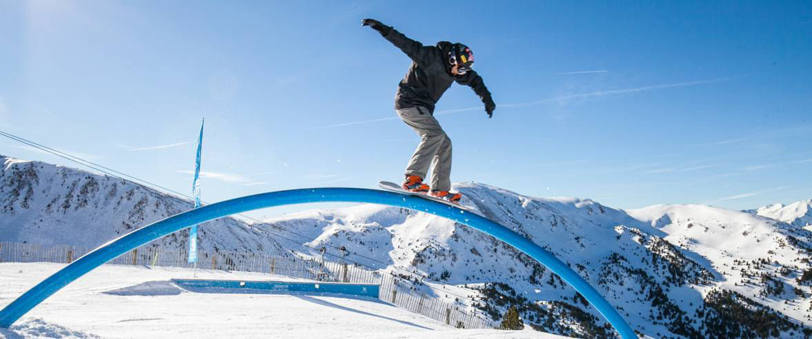1177x492-snowparks-a-grandvalira-3.jpg
