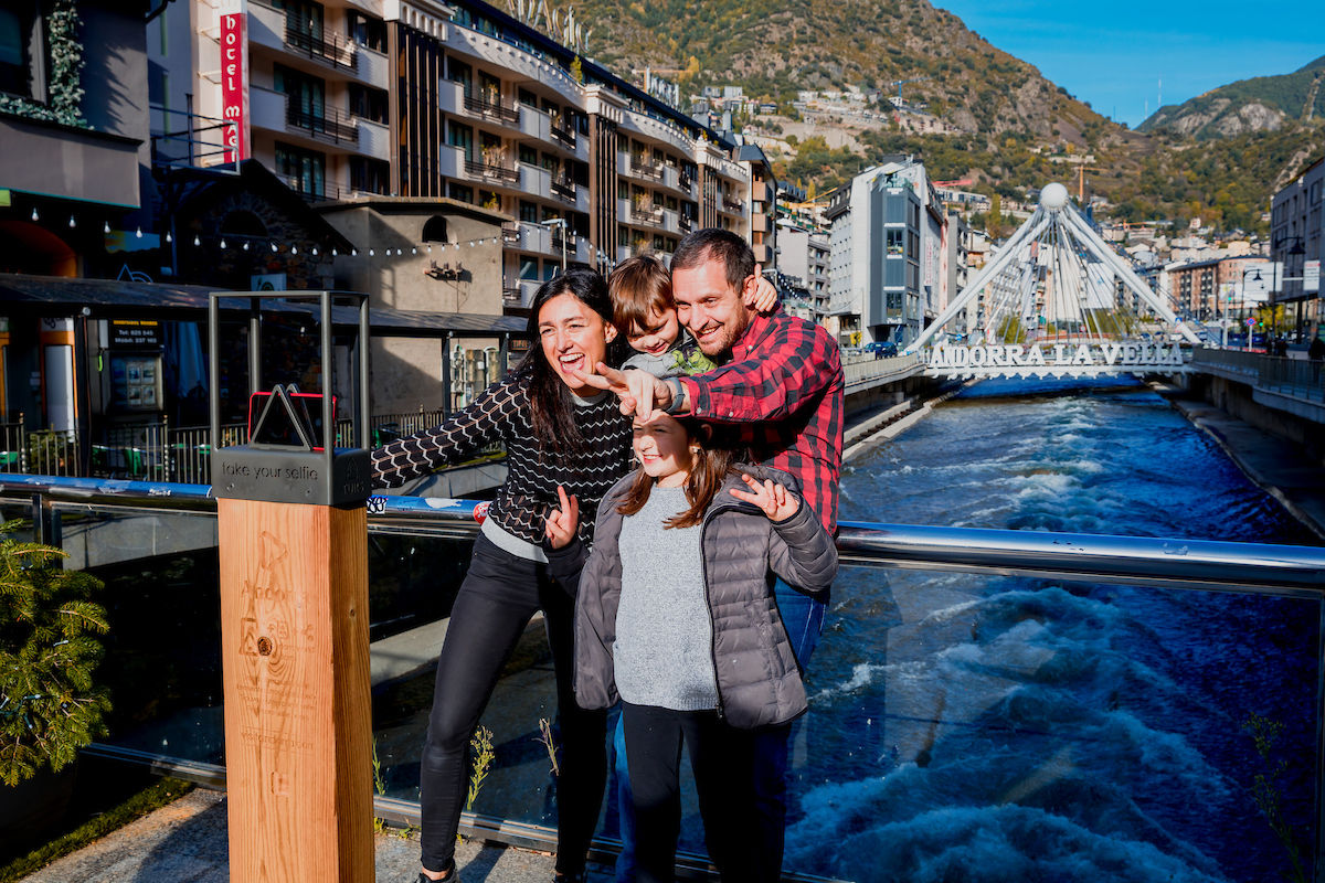 /content/dam/visitandorra/ca/assets/images/què-fer/natura/activitats-i-oci-per-a-tothom/171020_Selfies (Qucut)__MG_5433 (1).jpg