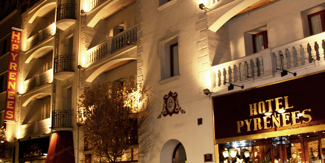 1906x960-hotel-pyrenees.jpg