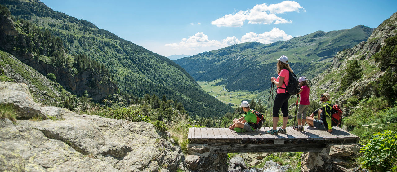 /content/dam/visitandorra/ca/assets/images/què-fer/natura/activitats-d'estiu-a-andorra/1906x960_10_activitats_estiu_INTRO.jpg