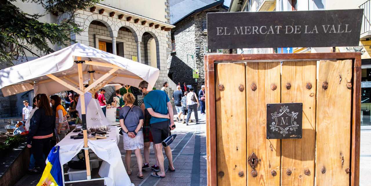 1906x960_mercat_de_la_vall_20190601_062.jpg