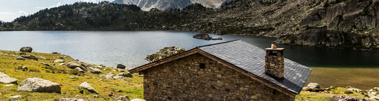 1920x516-refugis-estanys-montamalus.jpg