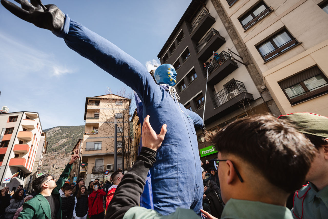 20250301 Penjada rei carnestoltes Encamp 2025 @RCalvoComuEncamp (118).jpg