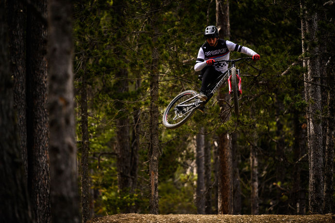 /content/dam/visitandorra/ca/assets/images/què-fer/natura/ciclisme/690X460_bike-park-Vallnord1.jpg