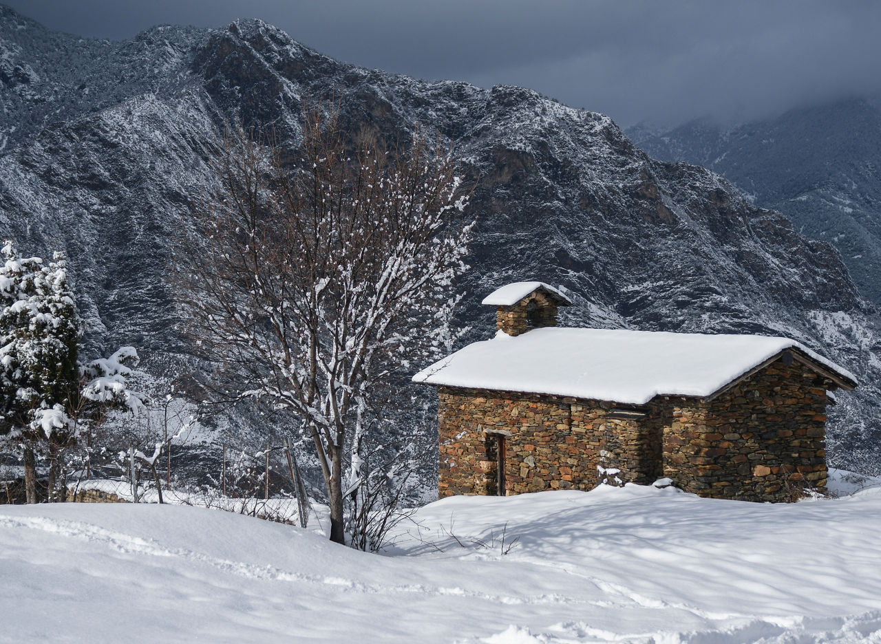 /content/dam/visitandorra/ca/assets/images/què-fer/cultura/pobles-amb-encant---hivern/AAT_20170126_0022 -Auvinya.jpg