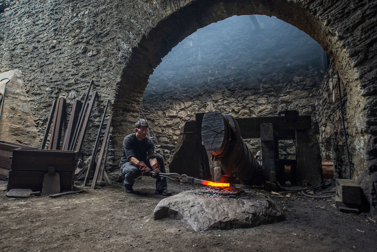 /content/dam/visitandorra/ca/assets/images/què-fer/natura/esqui/activitats-d'hivern-a-andorra/AND TURISME FARGA ROSSELL53.JPG