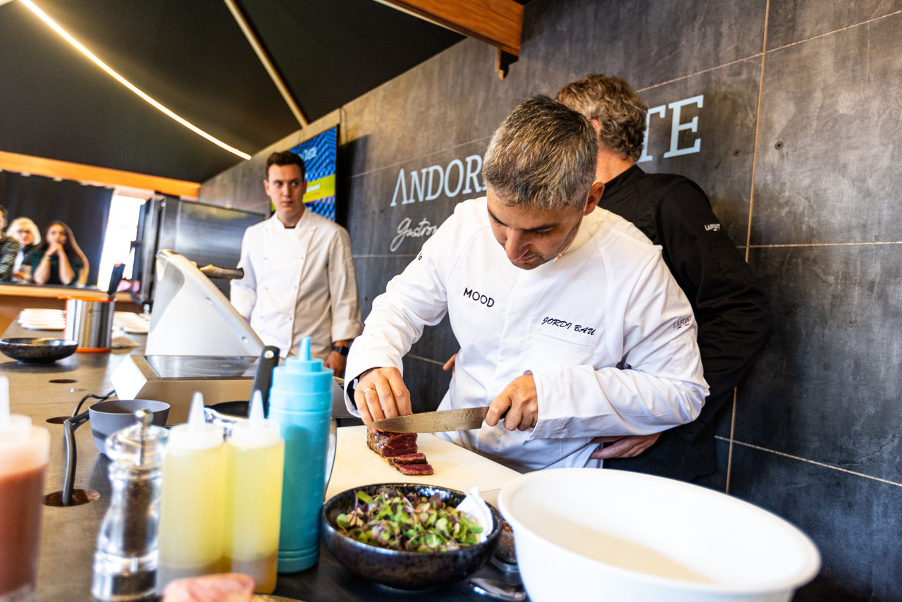 AT POPULAR 2024 - 22-9 -6223.jpg