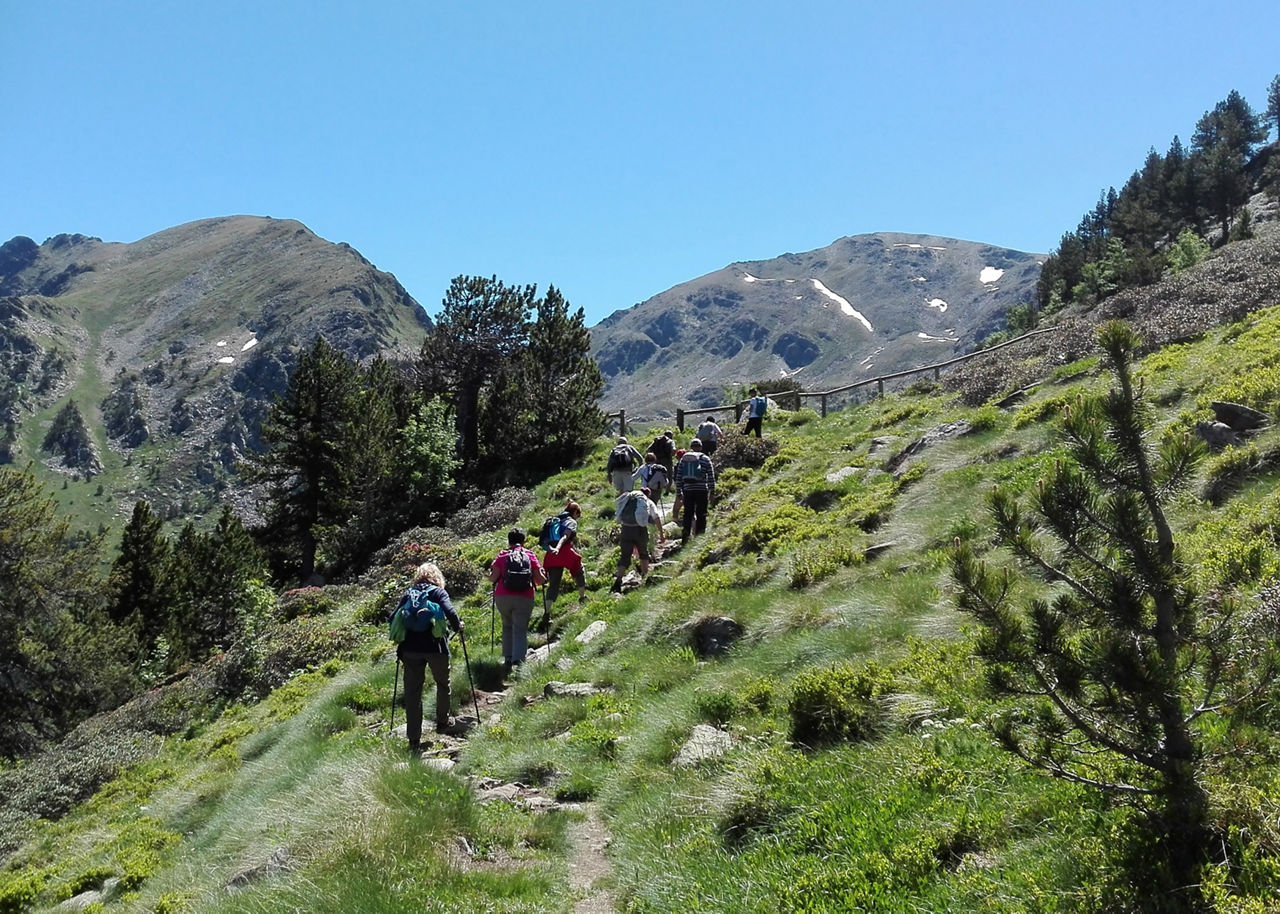 Andorra-3000-mountain-guides.jpg