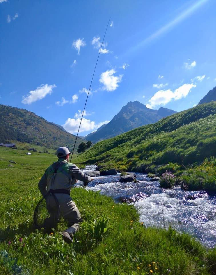/content/dam/visitandorra/ca/assets/images/què-fer/natura/active-tourism-companies-entities/Andorra-fishing-guide-pesca.jpeg
