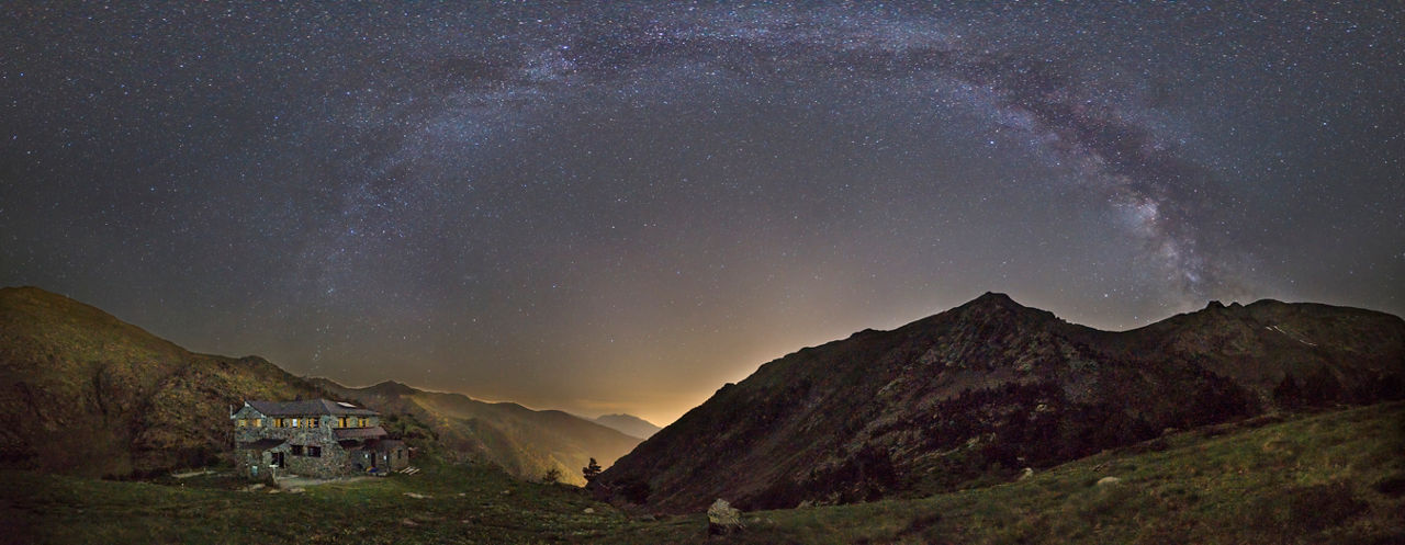 /content/dam/visitandorra/ca/assets/images/què-fer/natura/starlight-la-massana/Comapedrosa Andorra, Aleix Roig.jpg