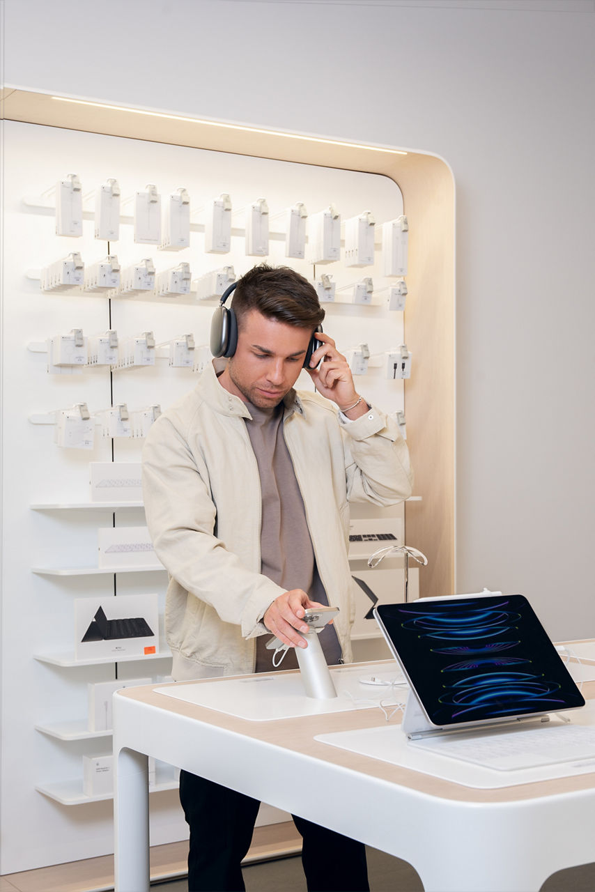 /content/dam/visitandorra/ca/assets/images/què-fer/compres/tecnologia/DSC00850 copia.jpg