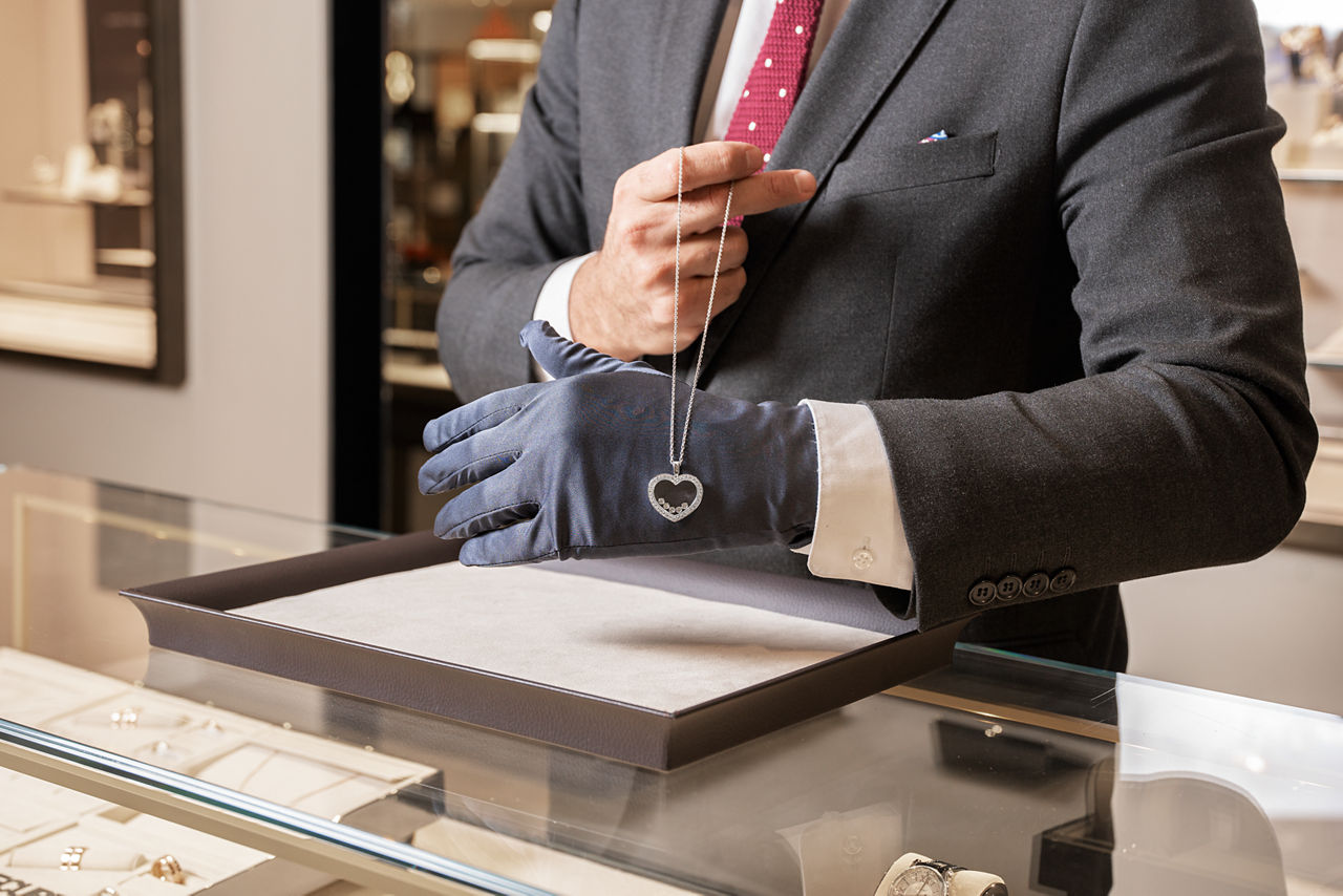 /content/dam/visitandorra/ca/assets/images/què-fer/compres/joieria-i-rellotgeria/DSC09406 copia.tif