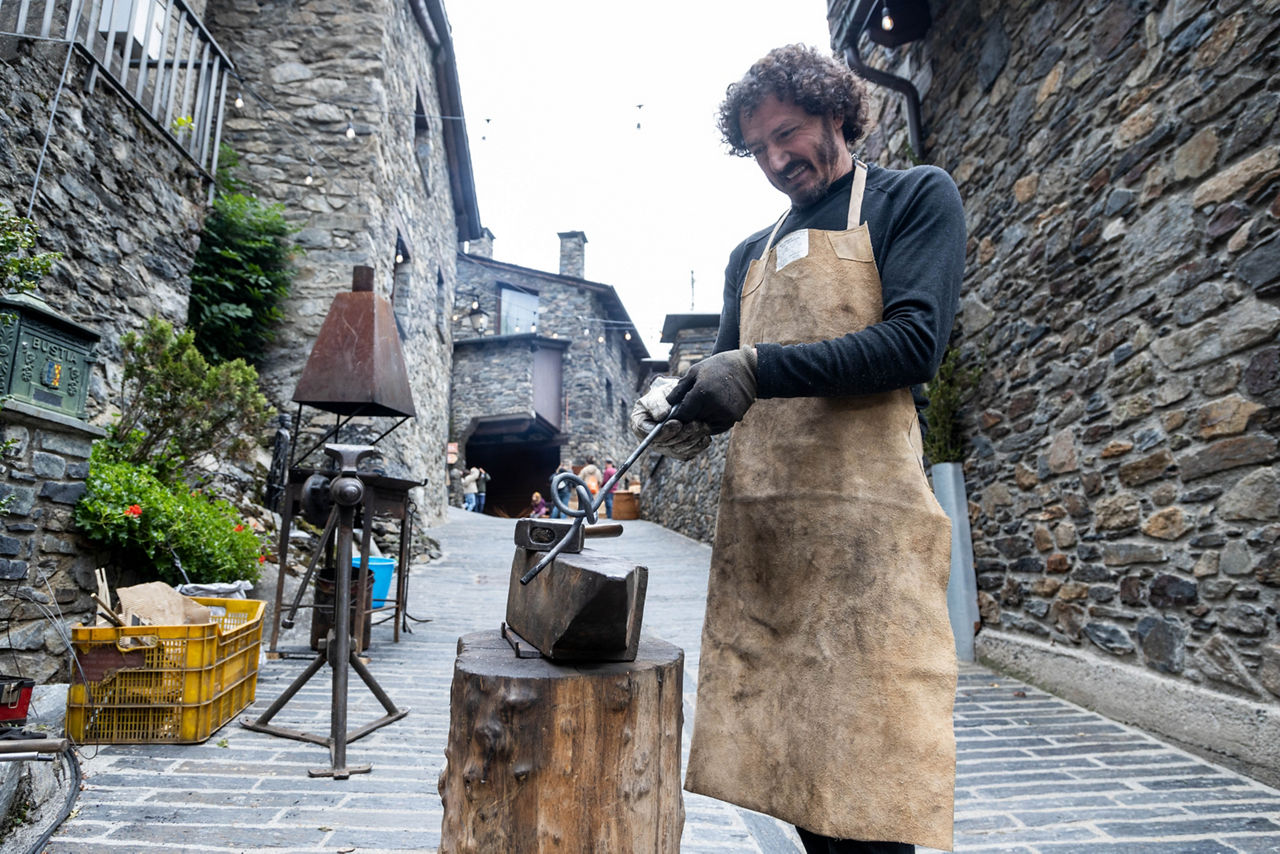 ANDORRA LA MASSANA 12/10/2024 
INAUGURACIÓ DELO MERCAT DE LA PITAVOLA A ARINSAL. 
FOTO: EDUARD COMELLAS. 
COMÚ DE LA MASSANA.