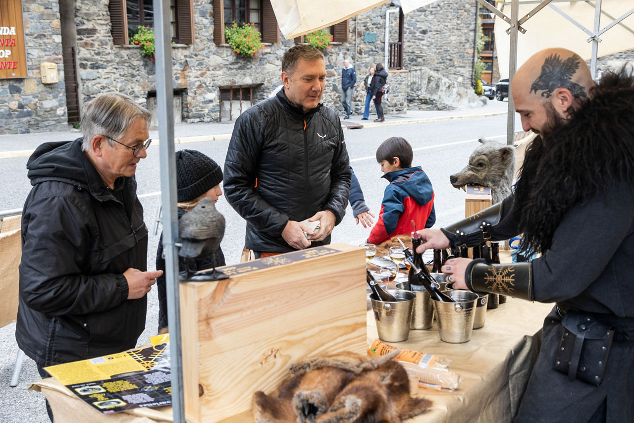 ANDORRA LA MASSANA 12/10/2024 
INAUGURACIÓ DELO MERCAT DE LA PITAVOLA A ARINSAL. 
FOTO: EDUARD COMELLAS. 
COMÚ DE LA MASSANA.