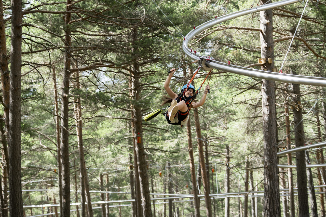 /content/dam/visitandorra/ca/assets/images/què-fer/natura/naturland-estiu/FORESTLINE naturlandia.jpg