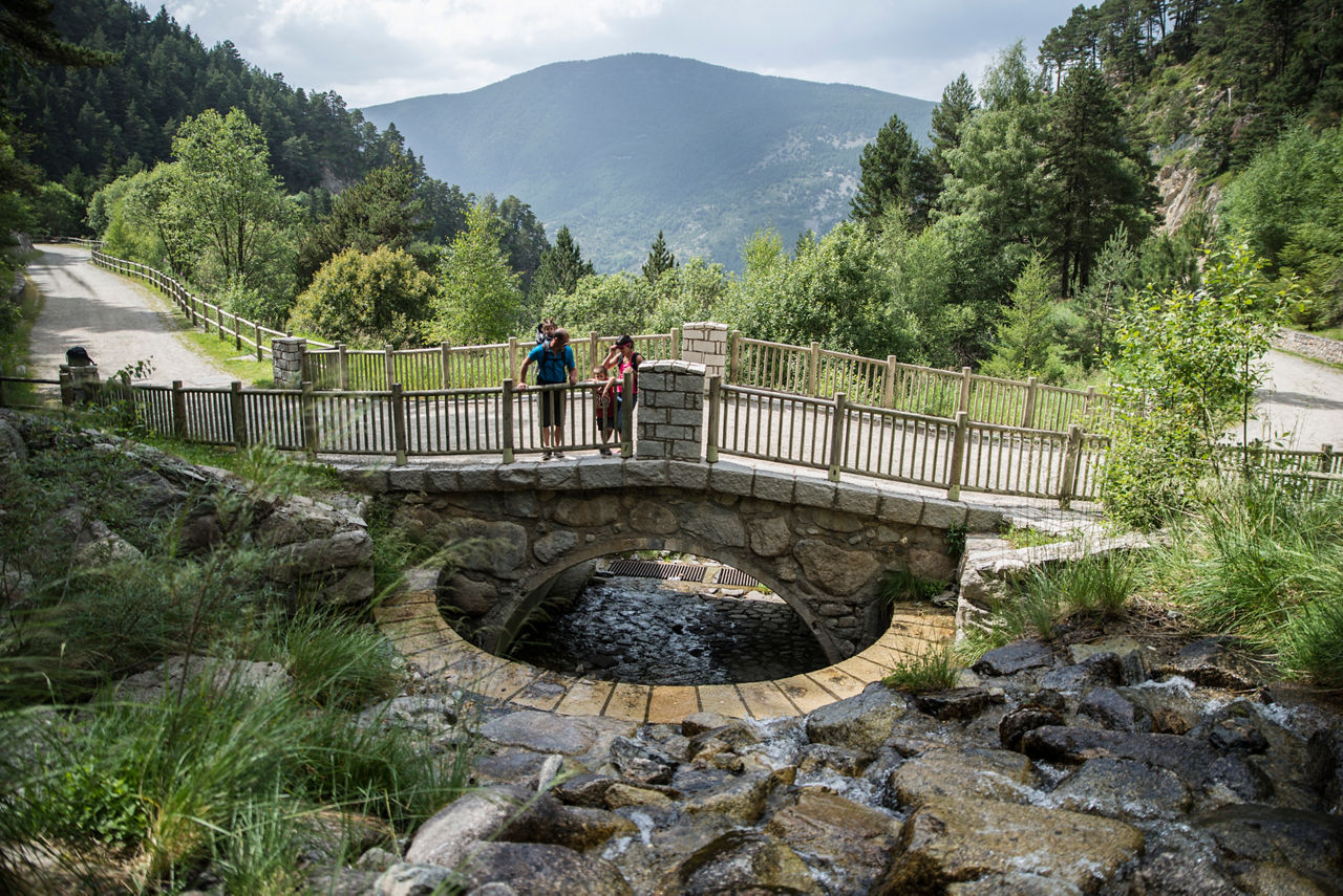 /content/dam/visitandorra/ca/assets/images/què-fer/natura/senderisme-amb-nens-a-andorra/GSUBILIBIA CAMI DE LES PARDINES  2016         010.JPG