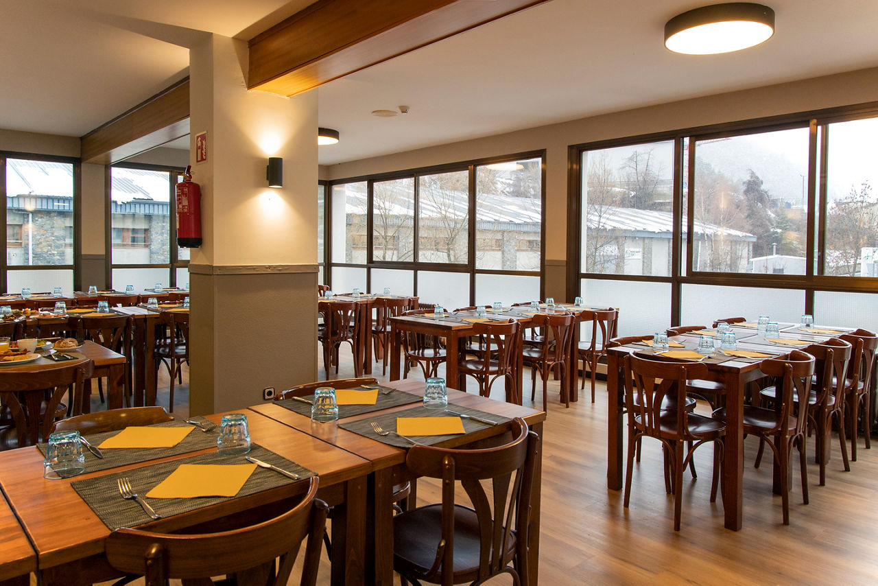 Hotel Encamp -Restaurant-22.jpg