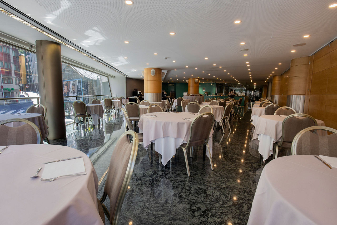 Hotel-Nexta-Escaldes---Restaurant-19.jpg