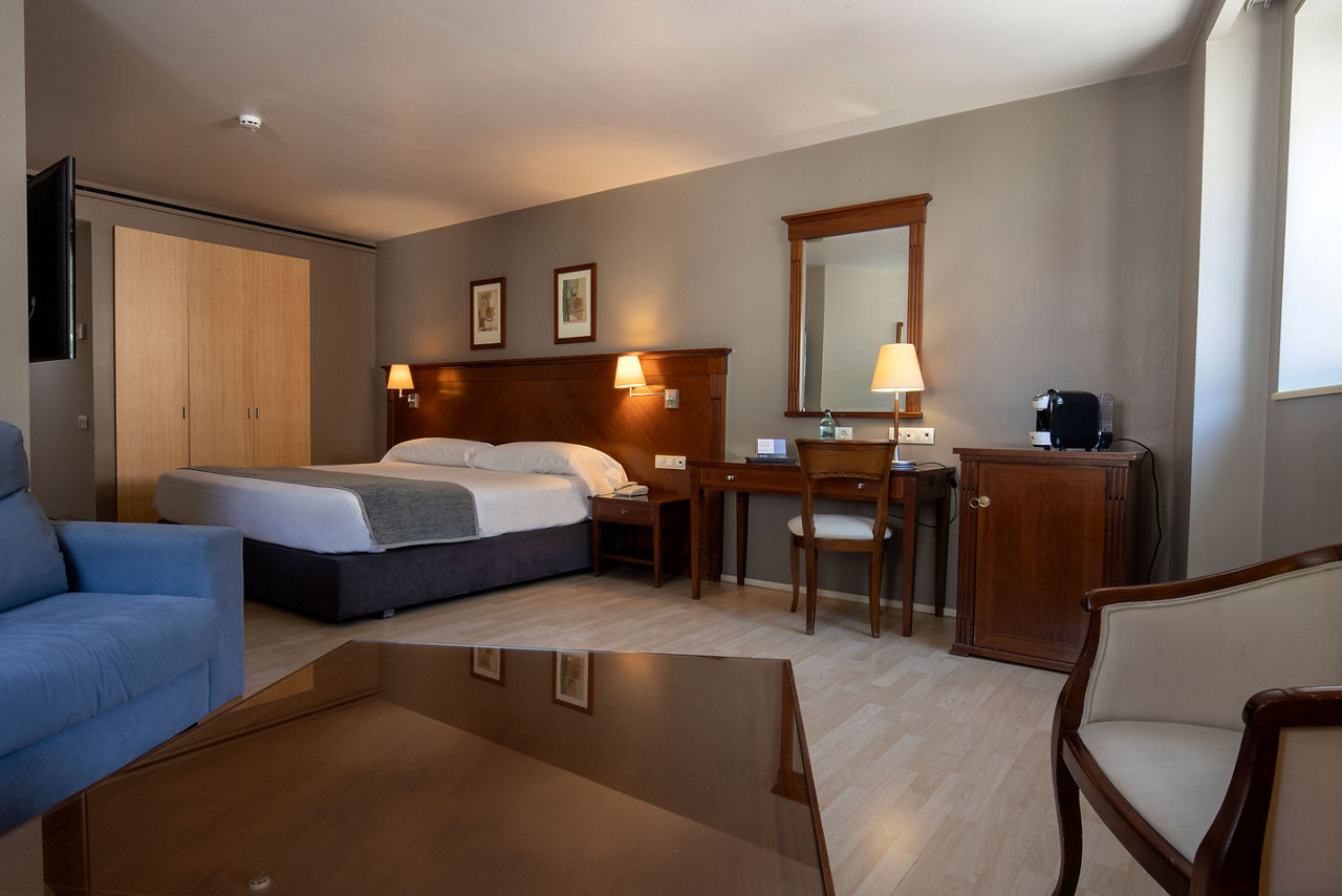 Hotel-Nexta-Escaldes---Superior-room-04.jpg