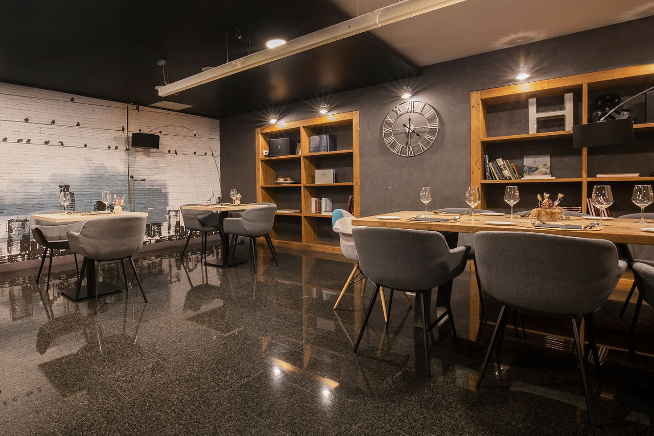 Hotel-Nexta-Escaldes---The-Lobby-Bar-04.jpg