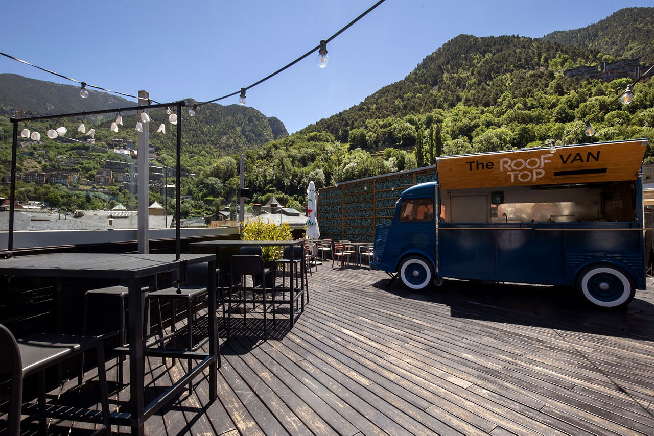 Hotel-Nexta-Escaldes---The-RoofTop-Van-16.jpg