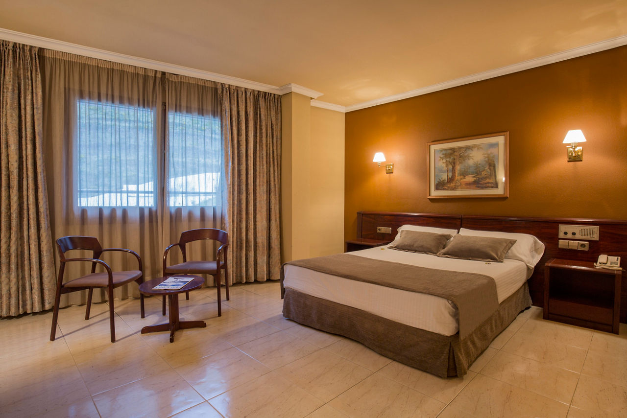 Imperial Estandard Matrimonial.jpg