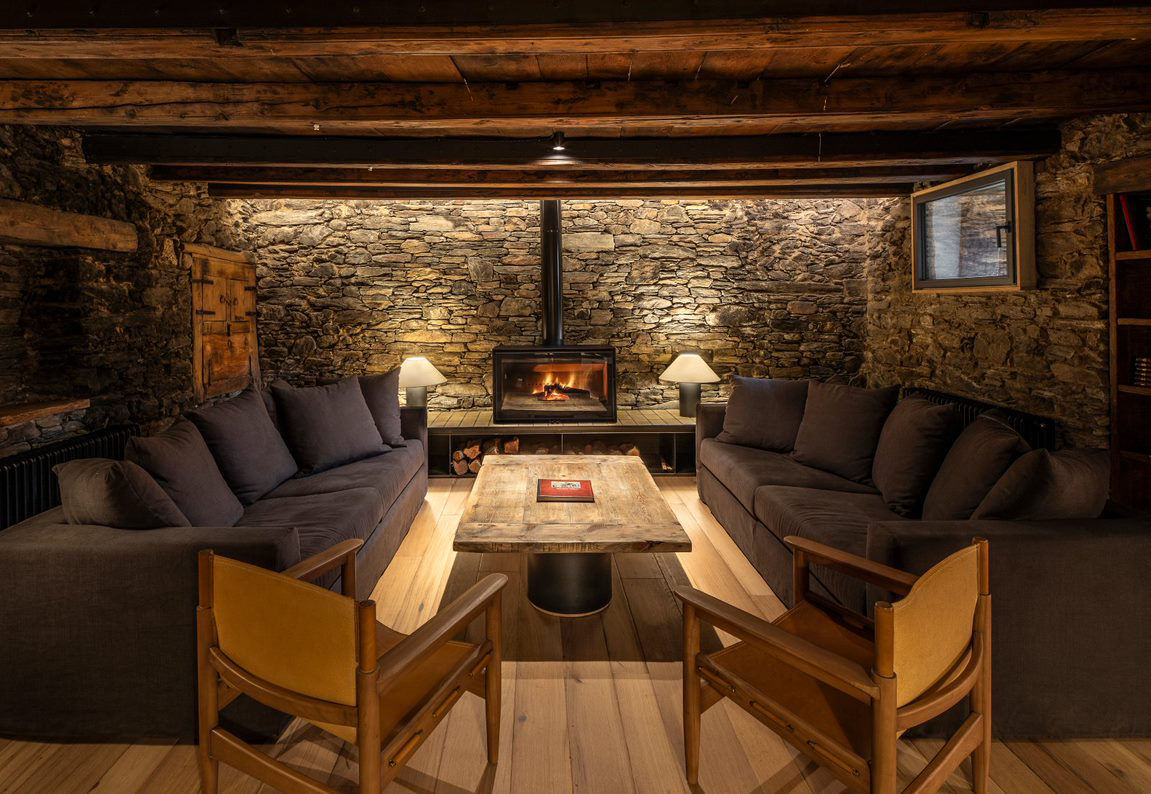 Mas de la Costa 1.jpg