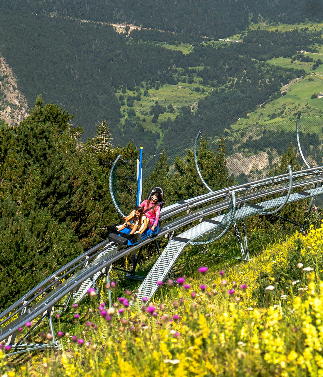 /content/dam/visitandorra/ca/assets/images/què-fer/natura/grandvalira-estiu/Mont Magic_Mont Gliss_Canillo.jpg