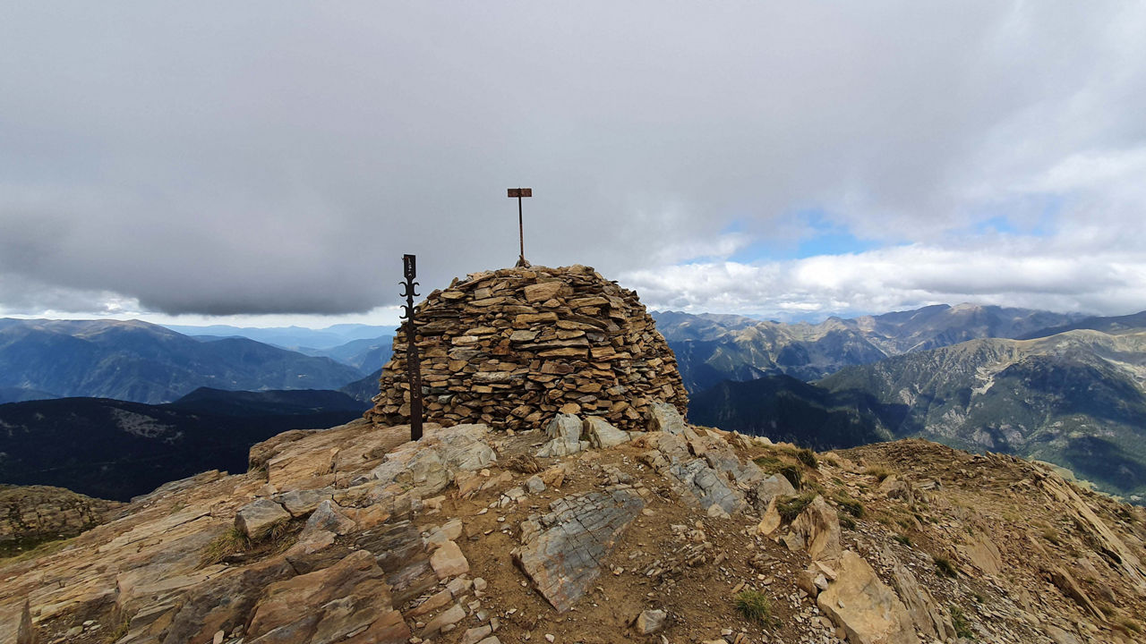 /content/dam/visitandorra/ca/assets/images/què-fer/natura/itineraris/trail-running-itineraries/Pic de Casamanya.jpg