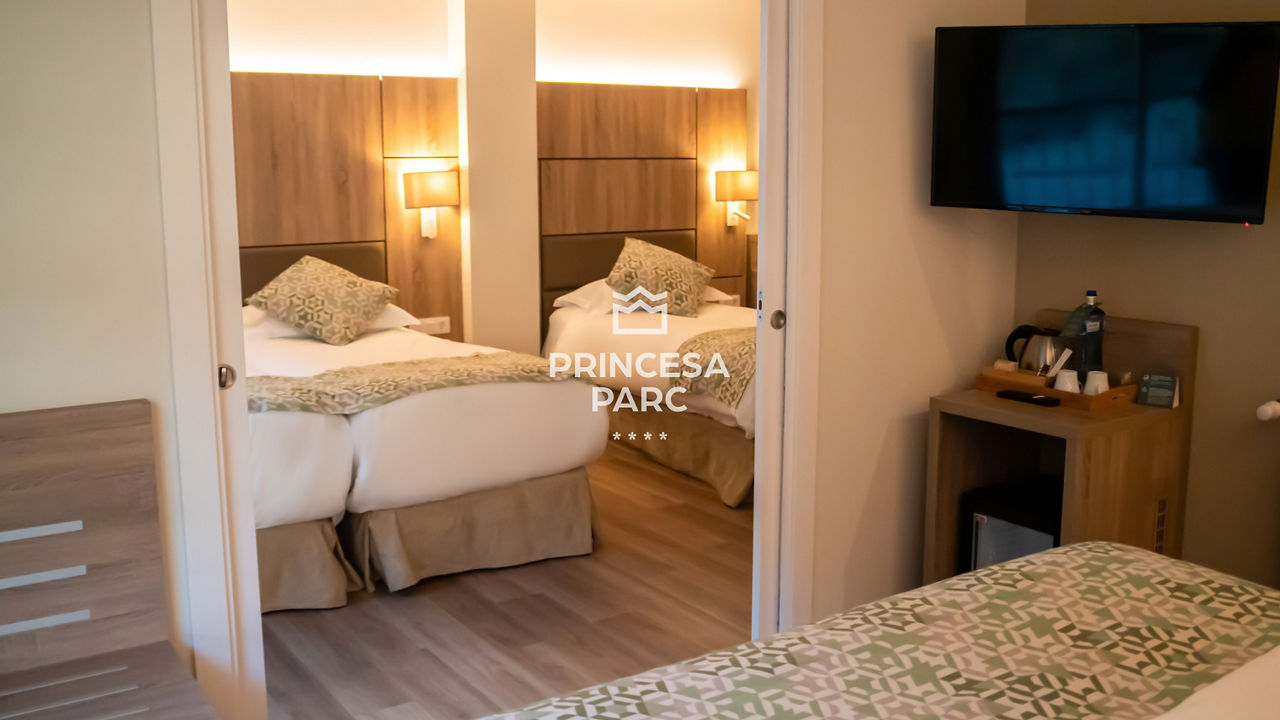 Fotos Princesa con logo - 12