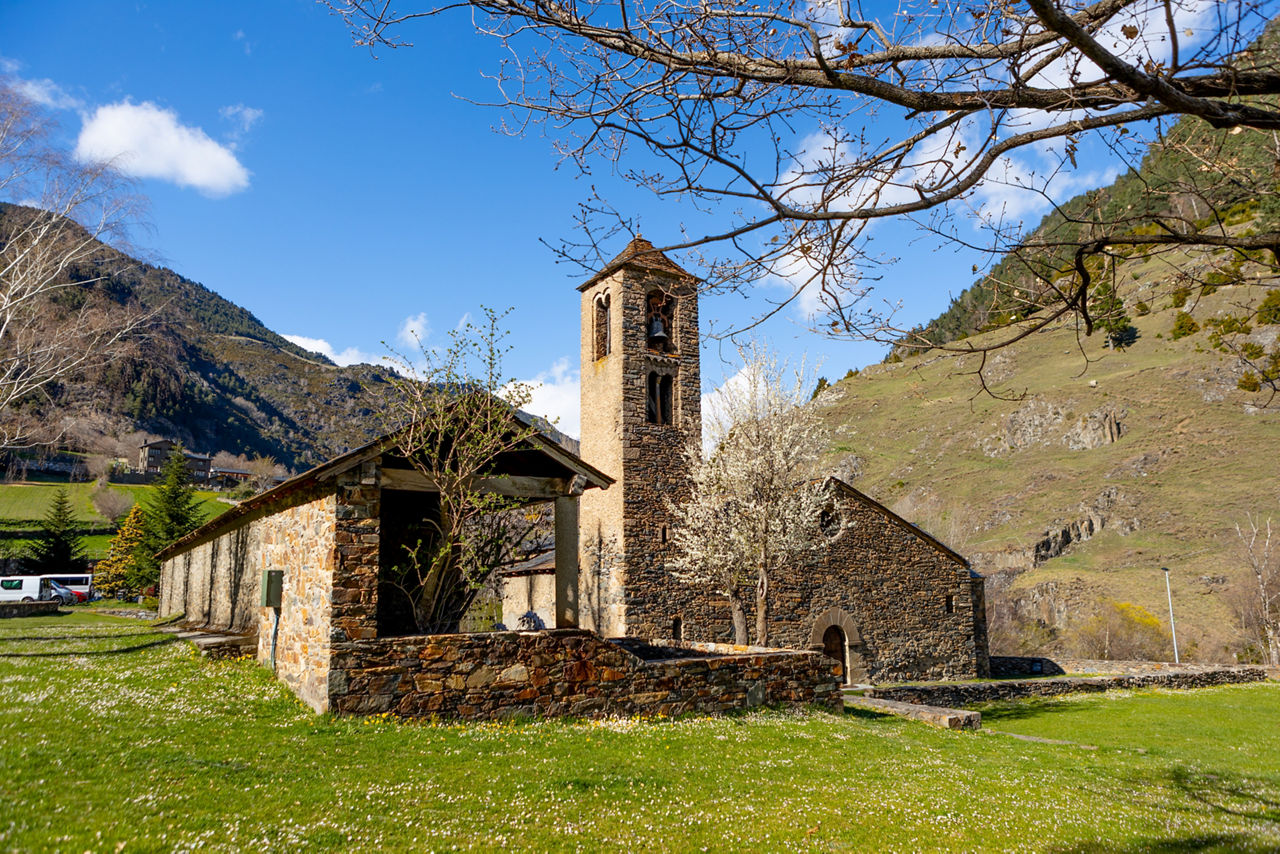 /content/dam/visitandorra/ca/assets/images/què-fer/cultura/esglèsies-d'andorra/Sant Marti de la Cortinada2.jpg