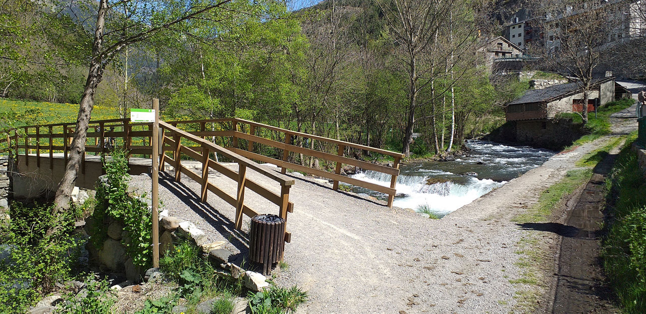 Santa-Barbara-i- cami-ral.jpg