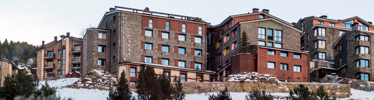 a83b5924917c-1920x516-hotel-roc-meler.jpg